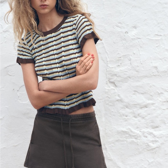 ZARA KNIT TOP WITH RUFFLES - Picture 3 of 6